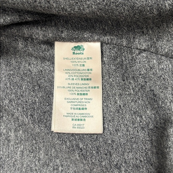 Roots | Black Varsity Jacket With White Striped Collar and Cuff Size Small - Picture 12 of 14